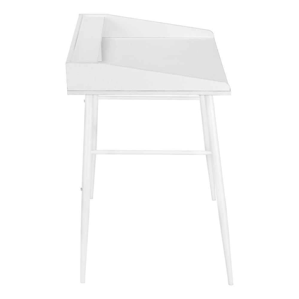 Modern White Computer Desk | Perfect for Small Spaces